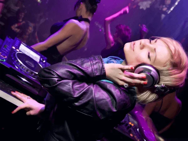 Dj Profile